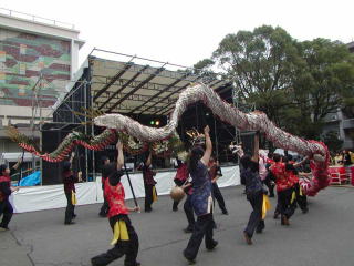長崎大学鴻洋祭こうようさい・龍踊り